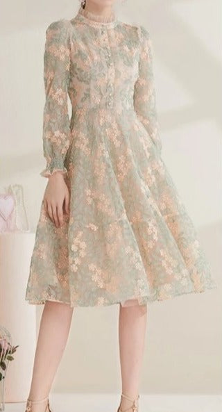 Vintage Chic 40s Lace Dress Gray