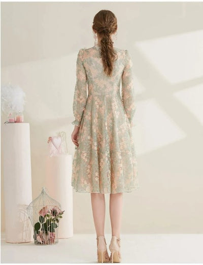 Vintage Chic 40s Lace Dress Gray