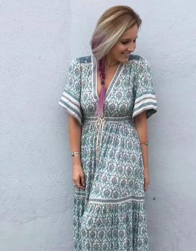 Plus Size 70s Dress