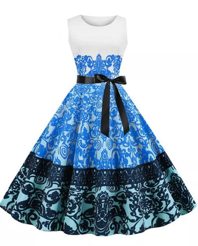 Vintage Dress Round Neck White Flowers