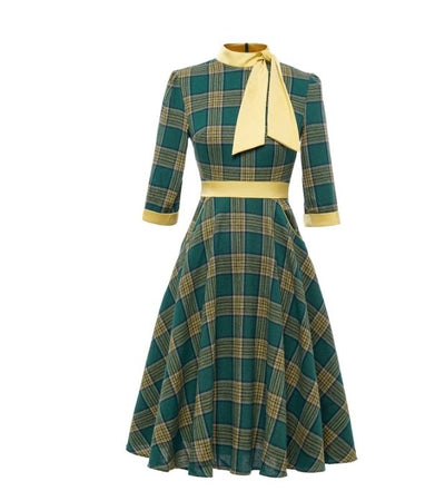 Green Elegance Vintage Dress
