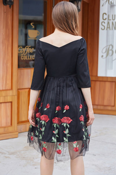 Black Vintage Dress With Rose Embroidery