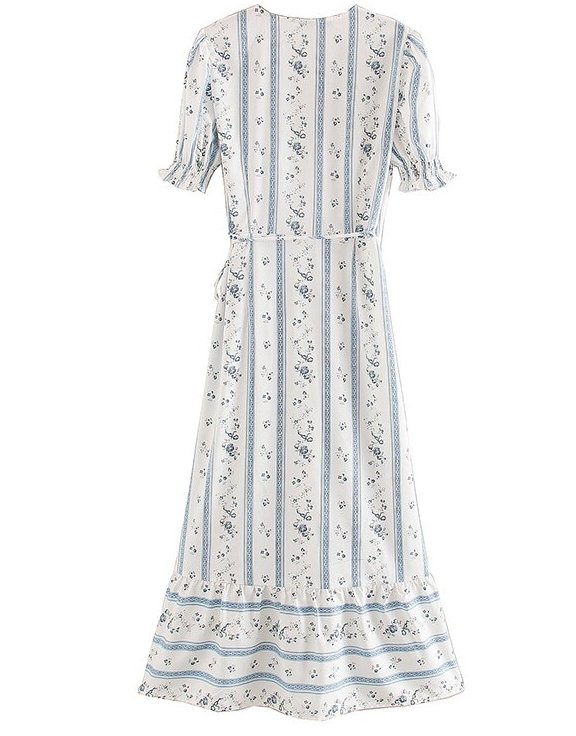 70s Chic Shift Dress