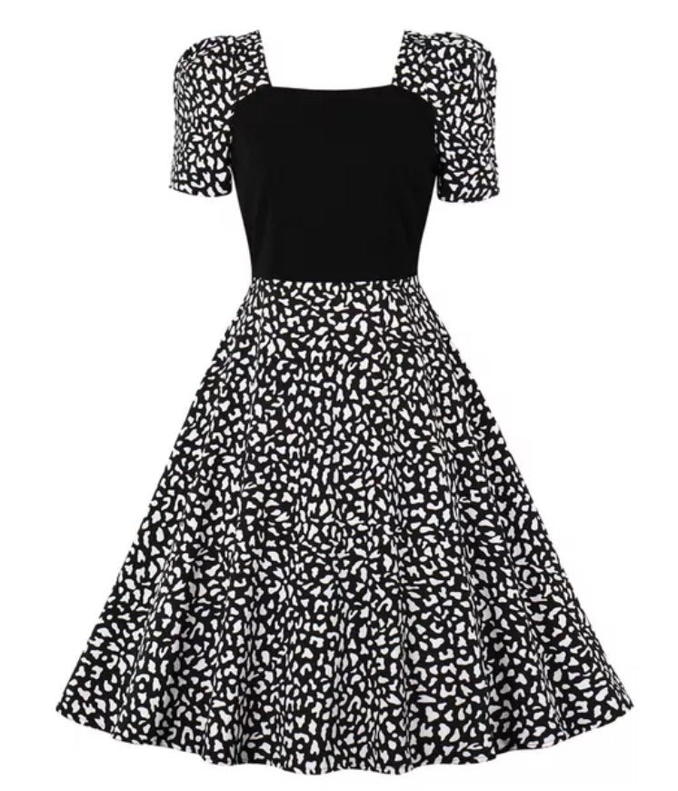 Sort vintage kjole i 50&#39;er stil