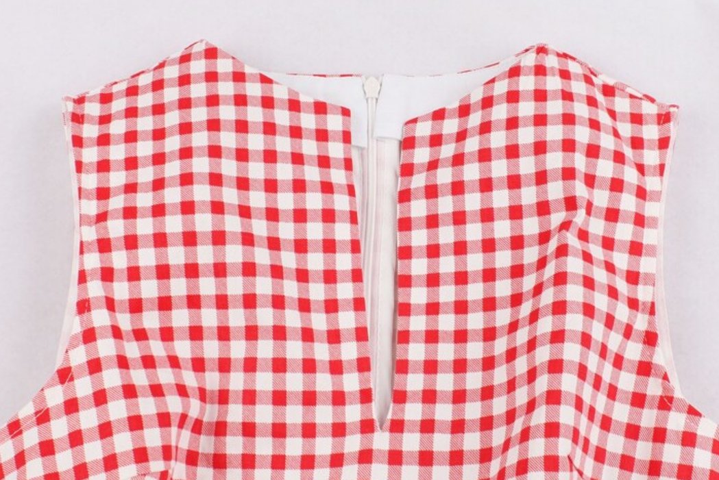 Vintage Gingham Dress Pockets