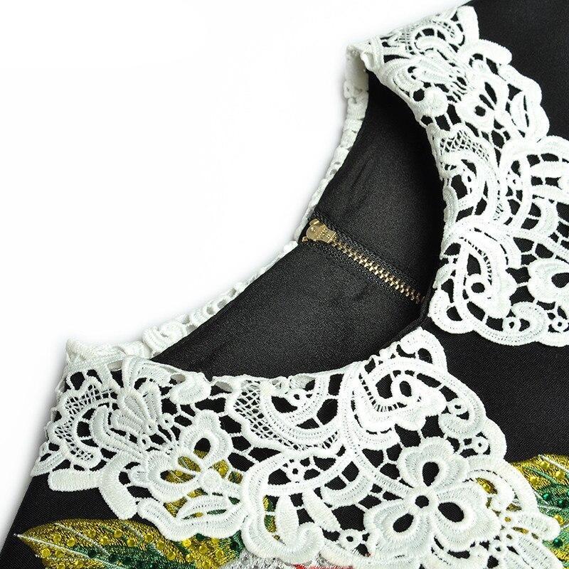 Big Roses 1940s Vintage Dress