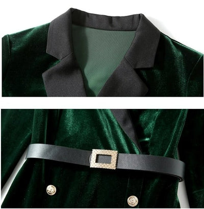 Green Velvet 1940s Vintage Dress