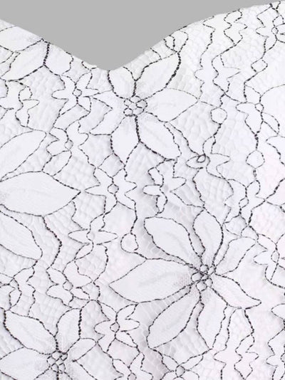 فستان مطرز باللون الأبيض العتيق