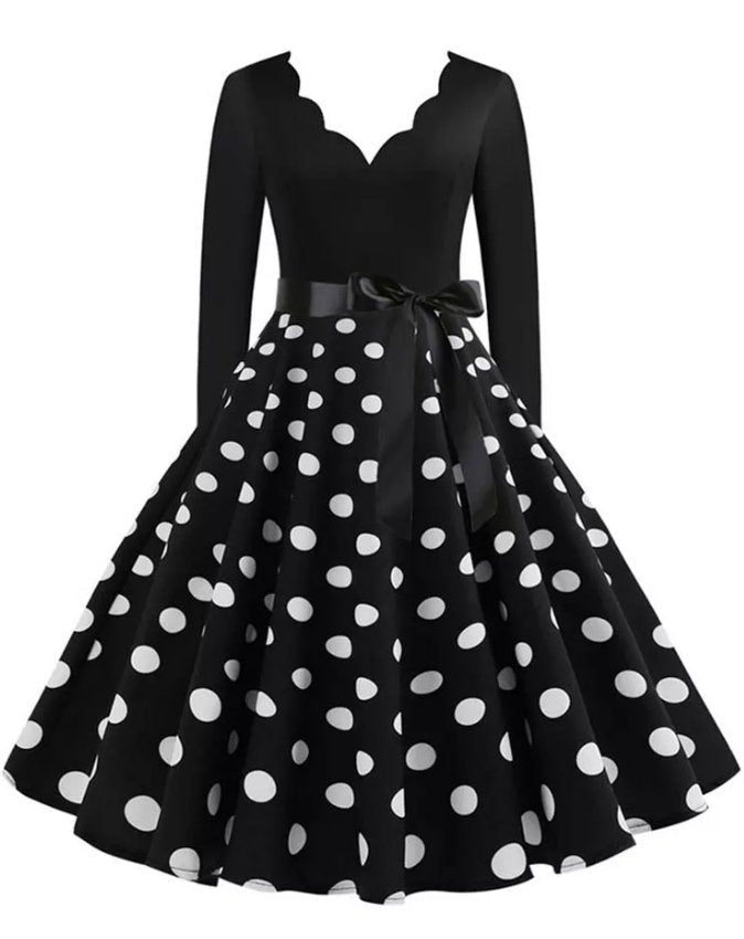 Plus Size Rockabilly Black Dots Vintage Dress