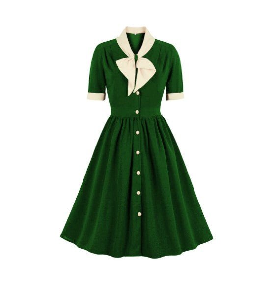 Green Vintage Dress With White Collar